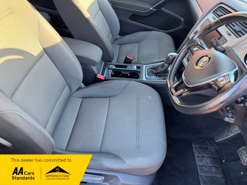 Used Volkswagen Golf 2014 for sale - 77166057: Photo 22