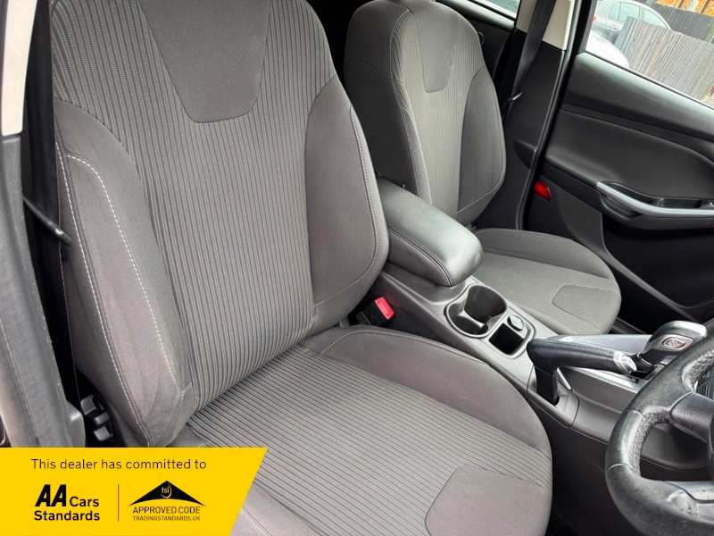 Used Ford Focus 2013 for sale - 76346170: Photo 24