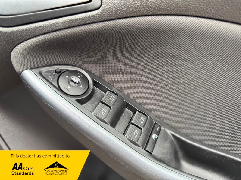 Used Ford Focus 2013 for sale - 76346170: Photo 26