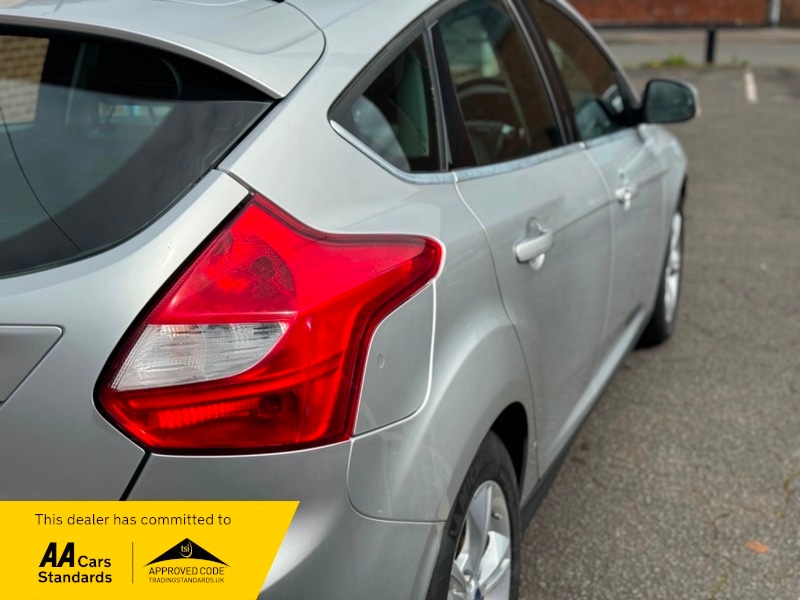 Used Ford Focus 2012 for sale - 76131033: Photo 19