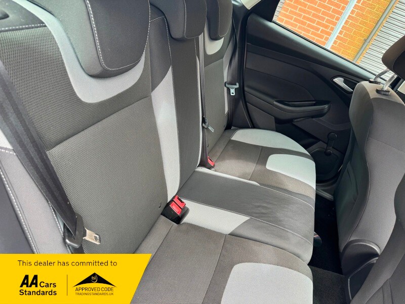 Used Ford Focus 2012 for sale - 76131033: Photo 25