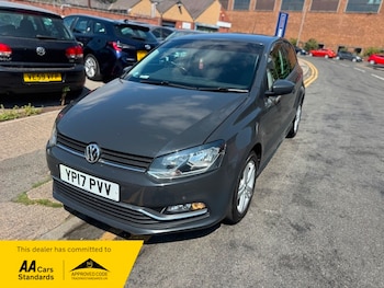 Used Volkswagen Polo 2017 for sale - 79371342: Photo