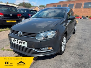 Used Volkswagen Polo 2017 for sale - 79371342: Photo