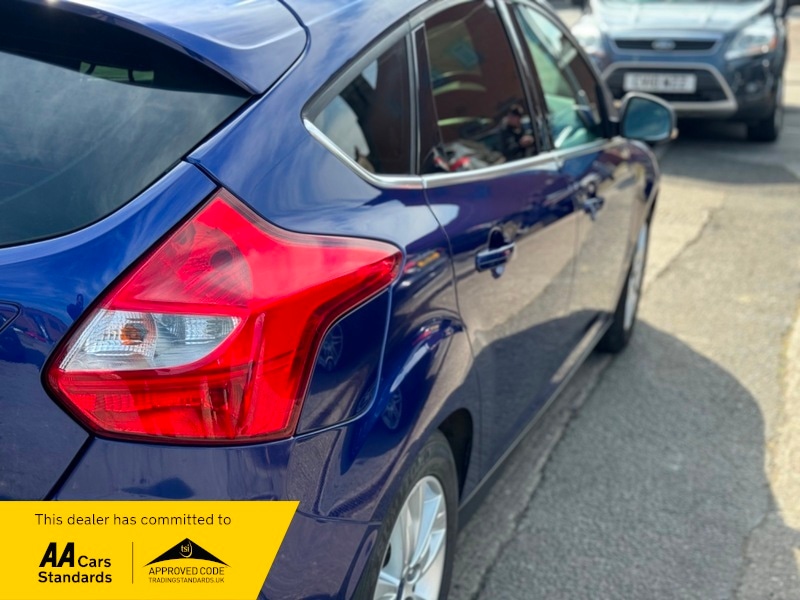 Used Ford Focus 2014 for sale - 76131043: Photo 19