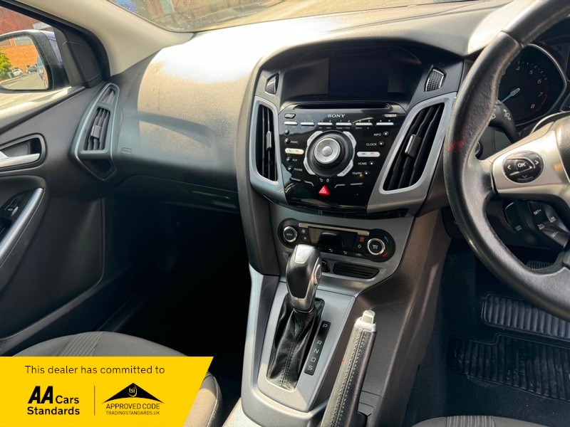 Used Ford Focus 2014 for sale - 76131043: Photo 21