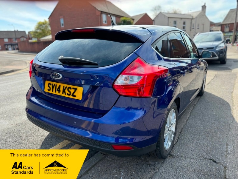 Used Ford Focus 2014 for sale - 76131043: Photo 9