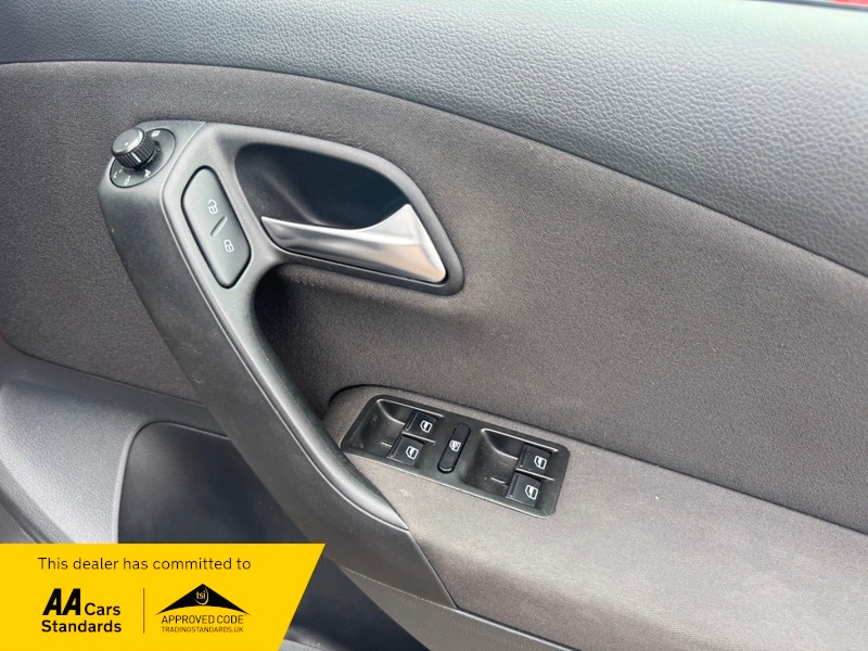 Used Volkswagen Polo 2010 for sale - 77766011: Photo 22