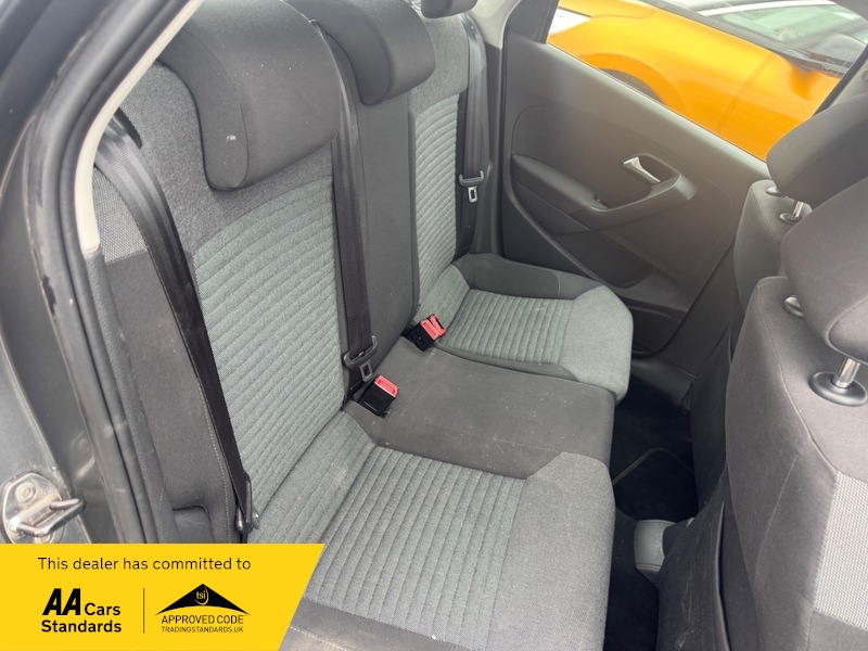 Used Volkswagen Polo 2010 for sale - 77766011: Photo 24