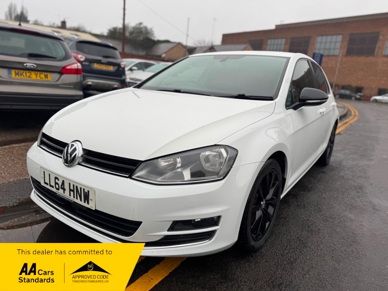 Used Volkswagen Golf 2014 for sale - 77264148: Photo 2