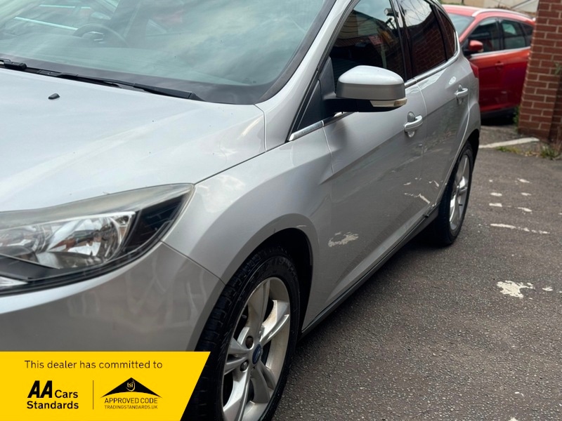 Used Ford Focus 2012 for sale - 76346117: Photo 15