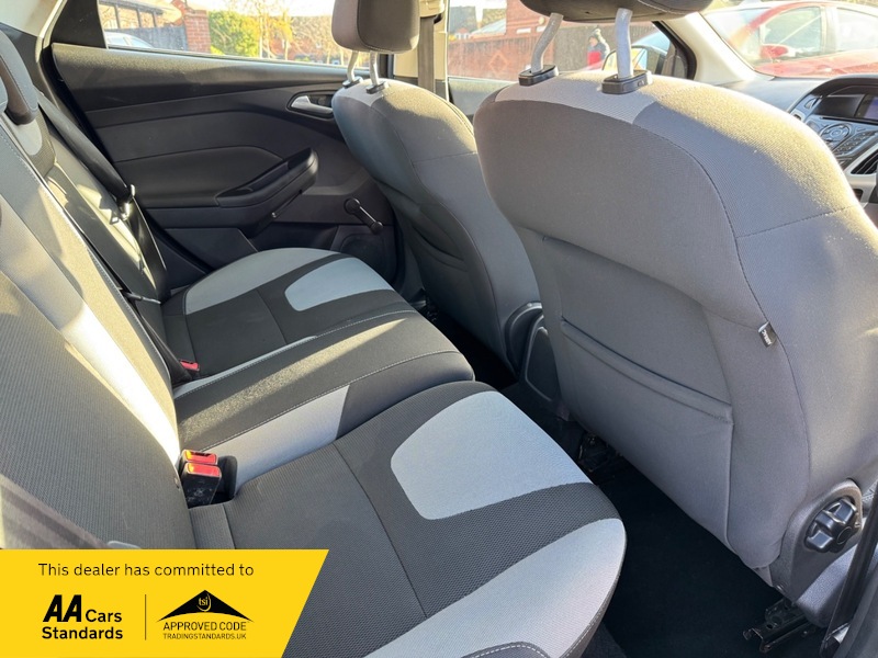 Used Ford Focus 2012 for sale - 76611421: Photo 23