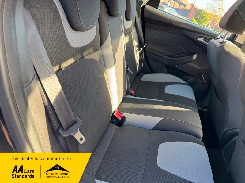 Used Ford Focus 2012 for sale - 76611421: Photo 24