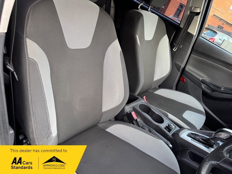 Used Ford Focus 2012 for sale - 76855327: Photo 24