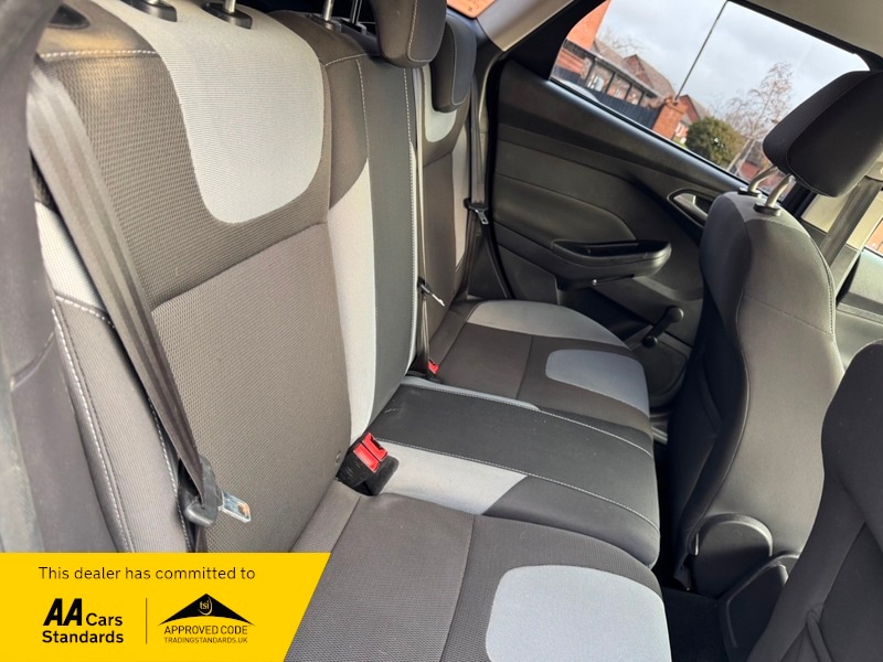 Used Ford Focus 2012 for sale - 76855327: Photo 26