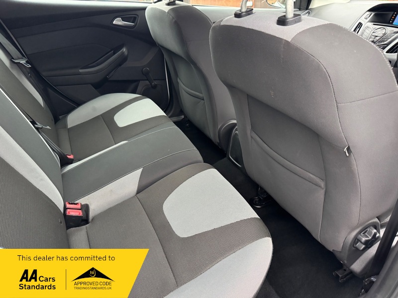 Used Ford Focus 2012 for sale - 76784659: Photo 25