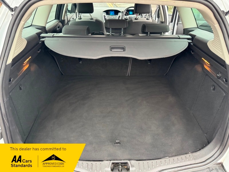 Used Ford Focus 2012 for sale - 76784659: Photo 28