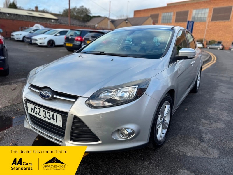 Used Ford Focus 2014 for sale - 76910804: Photo 2