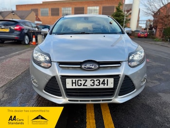 Used Ford Focus 2014 for sale - 76910804: Photo