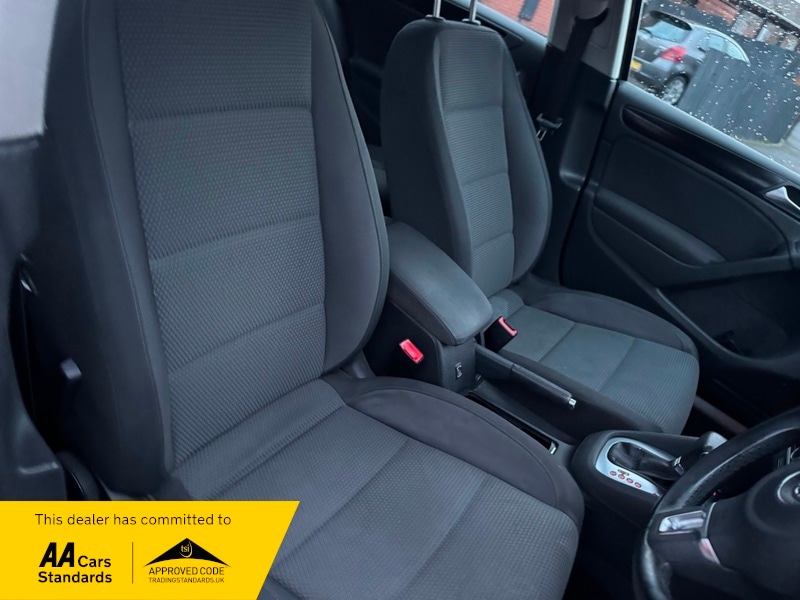 Used Volkswagen Golf 2010 for sale - 77264155: Photo 23