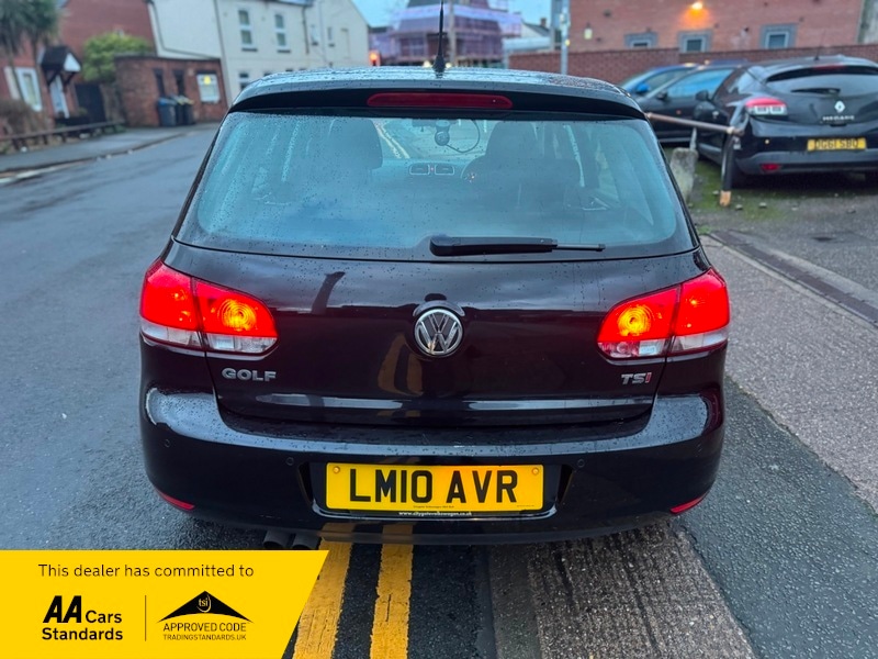 Used Volkswagen Golf 2010 for sale - 77264155: Photo 9