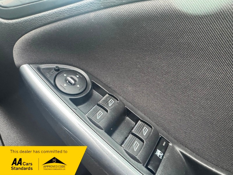 Used Ford Focus 2014 for sale - 76896664: Photo 26