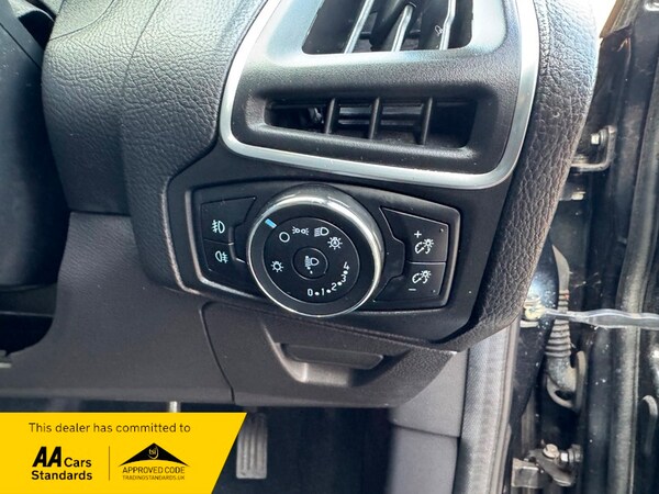 Used Ford Focus 2013 for sale - 76245633: Photo 27
