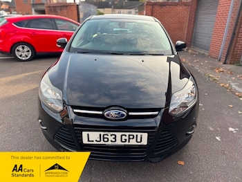 Used Ford Focus 2013 for sale - 76245633: Photo 3