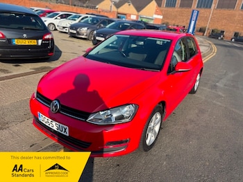 Used Volkswagen Golf 2015 for sale - 77792653: Photo