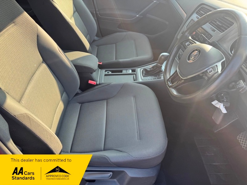 Used Volkswagen Golf 2015 for sale - 77792653: Photo 23