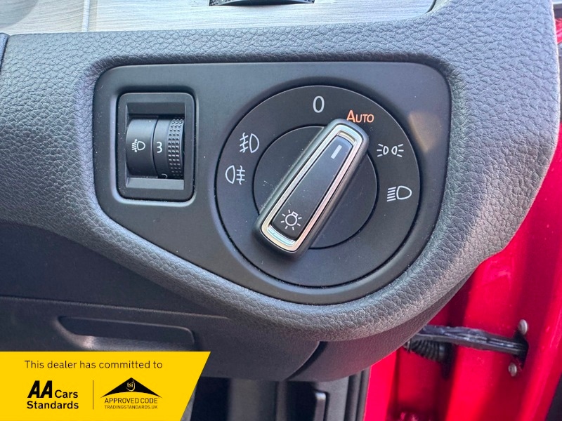 Used Volkswagen Golf 2015 for sale - 77792653: Photo 25