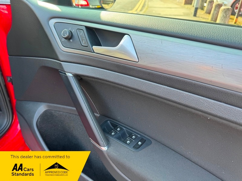 Used Volkswagen Golf 2015 for sale - 77792653: Photo 26