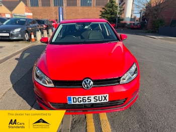 Used Volkswagen Golf 2015 for sale - 77792653: Photo