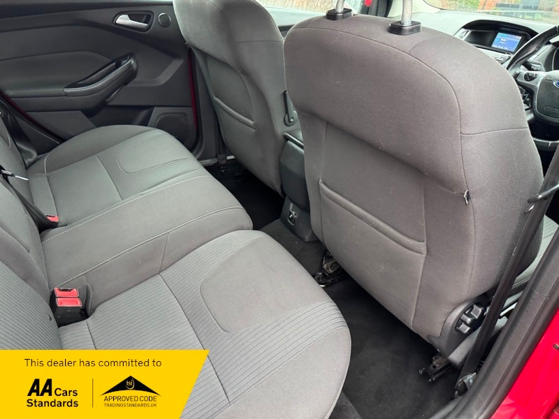 Used Ford Focus 2011 for sale - 76596080: Photo 27