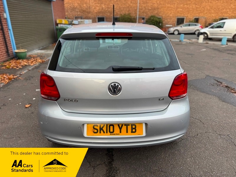 Used Volkswagen Polo 2010 for sale - 76407223: Photo 10