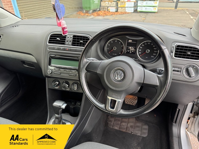 Used Volkswagen Polo 2010 for sale - 76407223: Photo 20