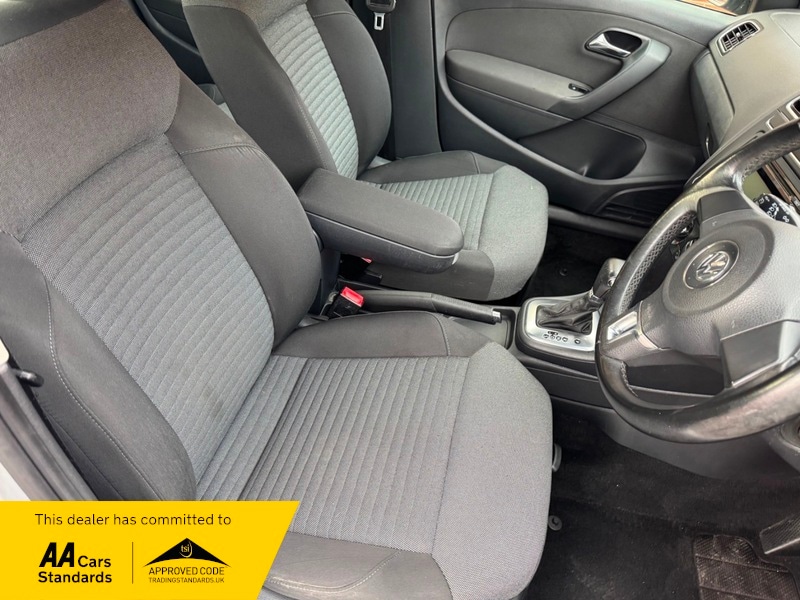 Used Volkswagen Polo 2010 for sale - 76407223: Photo 23