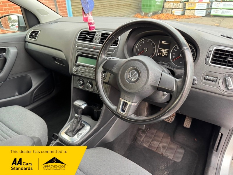 Used Volkswagen Polo 2010 for sale - 76407223: Photo 26