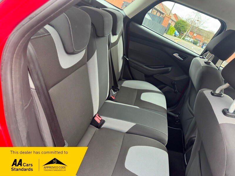 Used Ford Focus 2012 for sale - 77595004: Photo 24