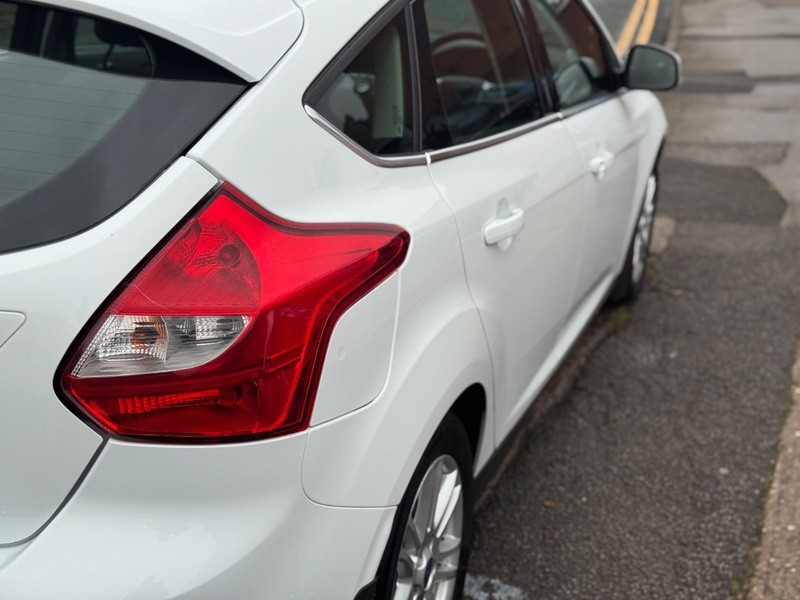 Used Ford Focus 2012 for sale - 76317240: Photo 19