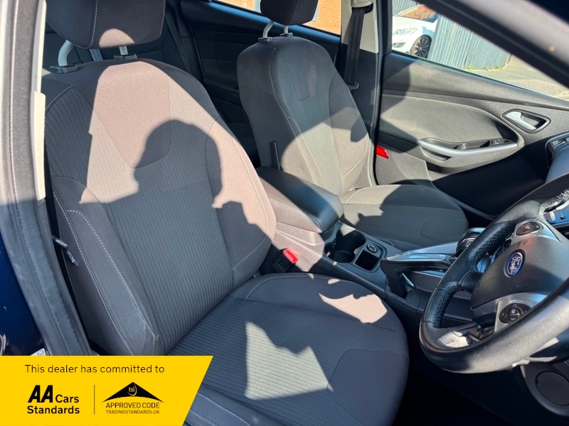 Used Ford Focus 2011 for sale - 78097647: Photo 24