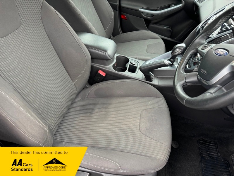 Used Ford Focus 2014 for sale - 76131049: Photo 24