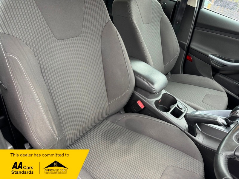 Used Ford Focus 2014 for sale - 76131049: Photo 25