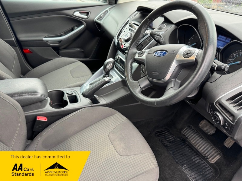 Used Ford Focus 2014 for sale - 76131049: Photo 26