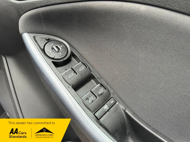 Used Ford Focus 2014 for sale - 76131049: Photo 27