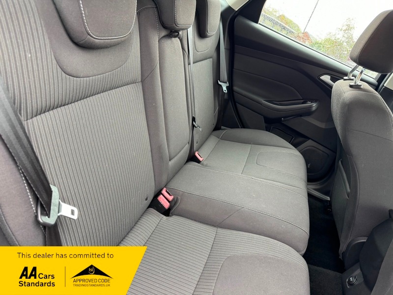 Used Ford Focus 2014 for sale - 76131049: Photo 30