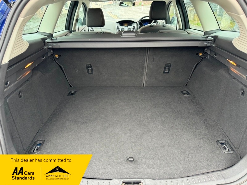 Used Ford Focus 2014 for sale - 76131049: Photo 31