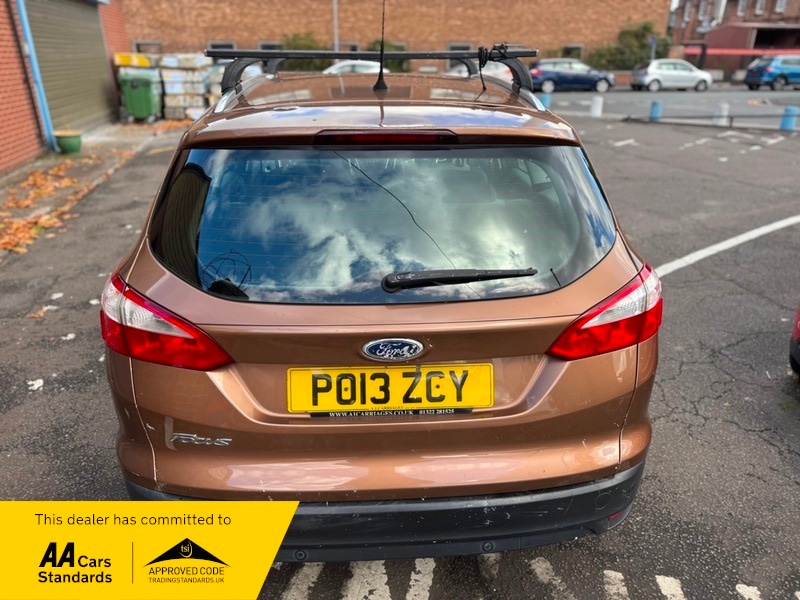 Used Ford Focus 2013 for sale - 76380198: Photo 9