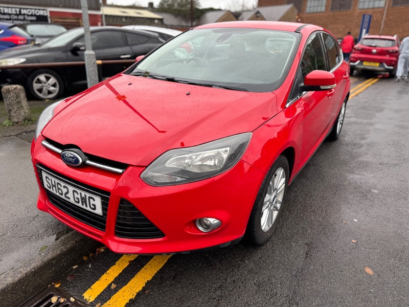 Used Ford Focus 2012 for sale - 76896681: Photo 2