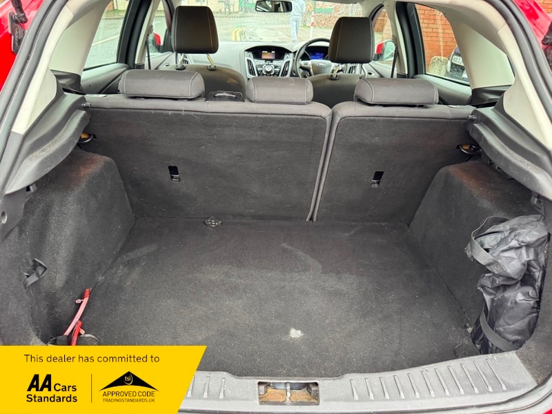 Used Ford Focus 2012 for sale - 76896681: Photo 25