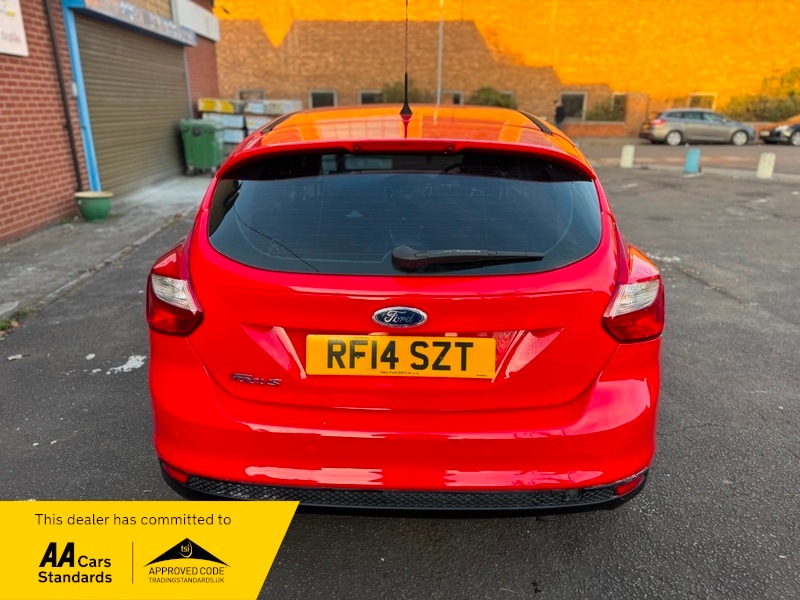 Used Ford Focus 2014 for sale - 76655570: Photo 10